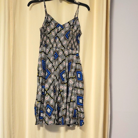 Old Navy Summer Dress Size Small - Picture 2 of 3